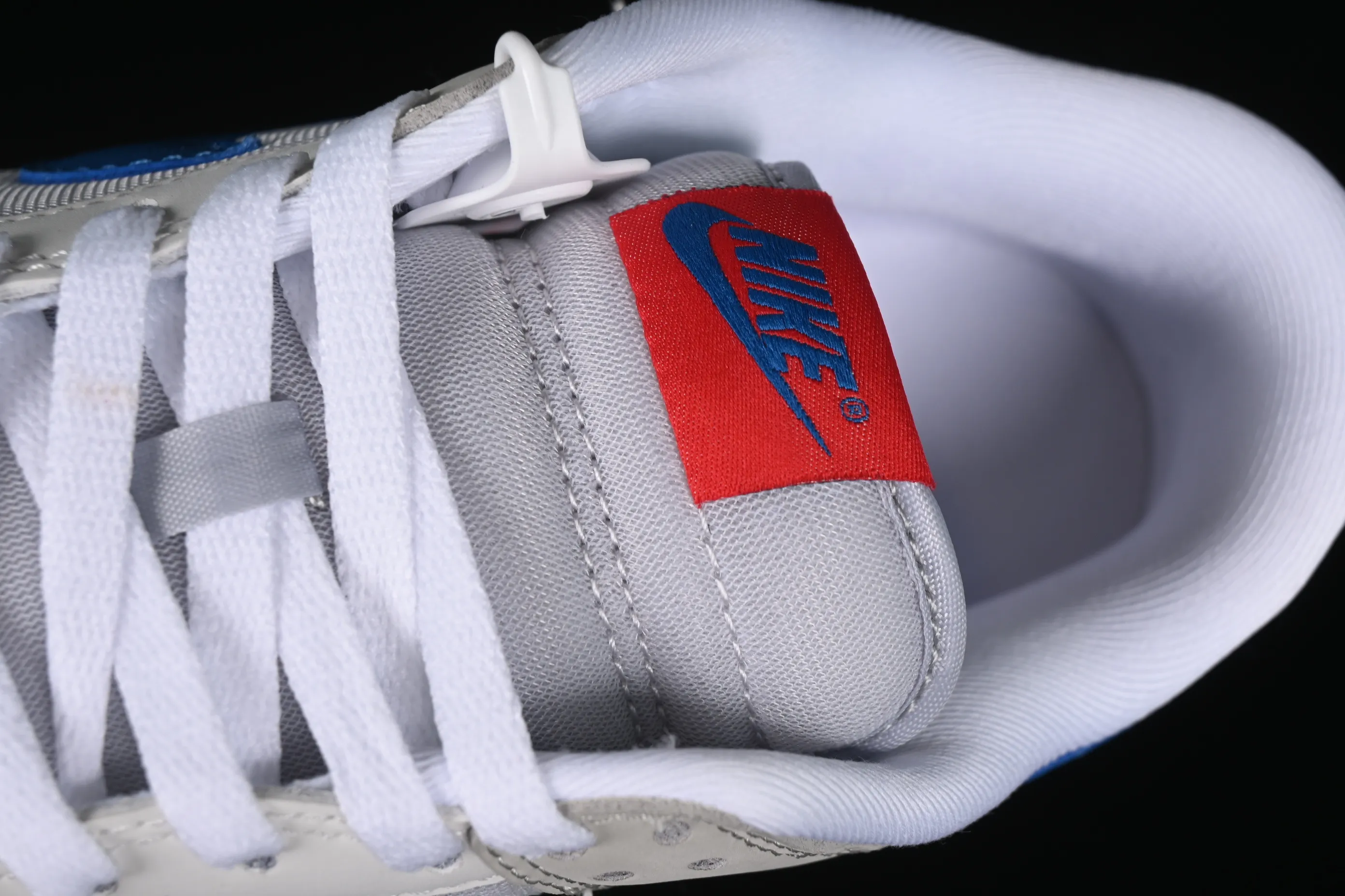 All categories Nk SB Dunk series Nk SB Dunk Low low-top sneakers Nk Dunk Low "Silver Surfer" Silver Surfer SB low-top casual sneakers HF0391-001